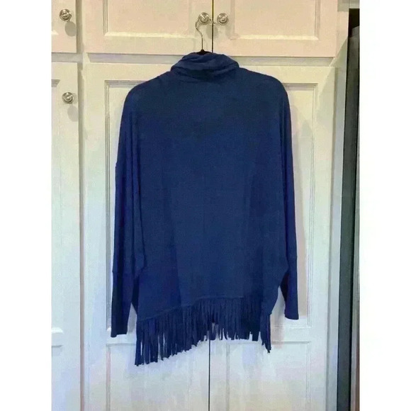 Chelsea & Theodore Womens Cowl Neck Long Sleeve Sweater Poncho Like Fringe Sz M - Picture 2 of 3